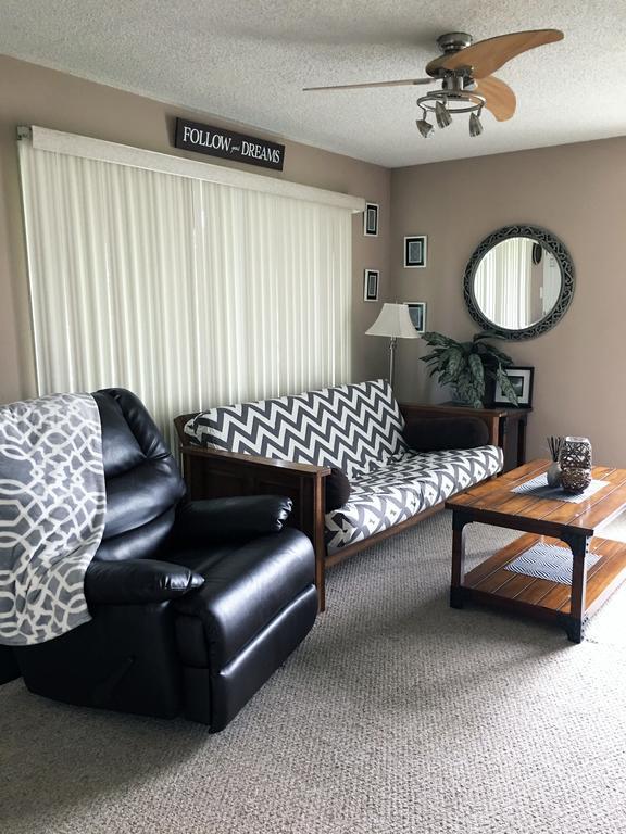 Anchorage Uptown Suites Zewnętrze zdjęcie